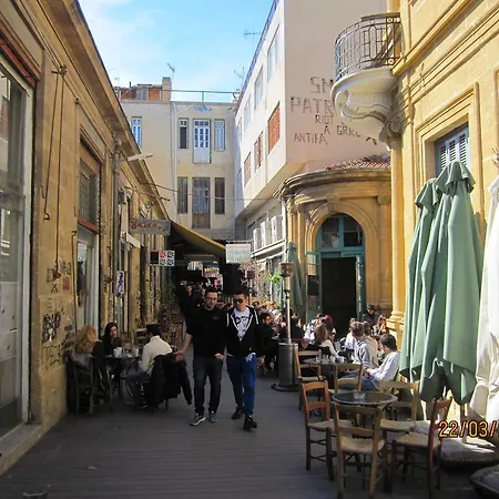 Appartement Downtown Ledras *
